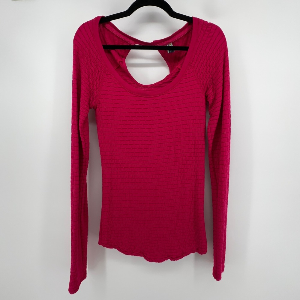 Free People Top Womens Medium Pink Smocked Keyhole Back Long Sleeve Y2K Babydoll